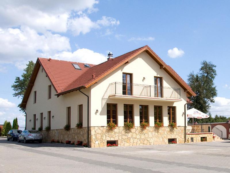 Dworek Biesiadny Radzewice Luaran gambar